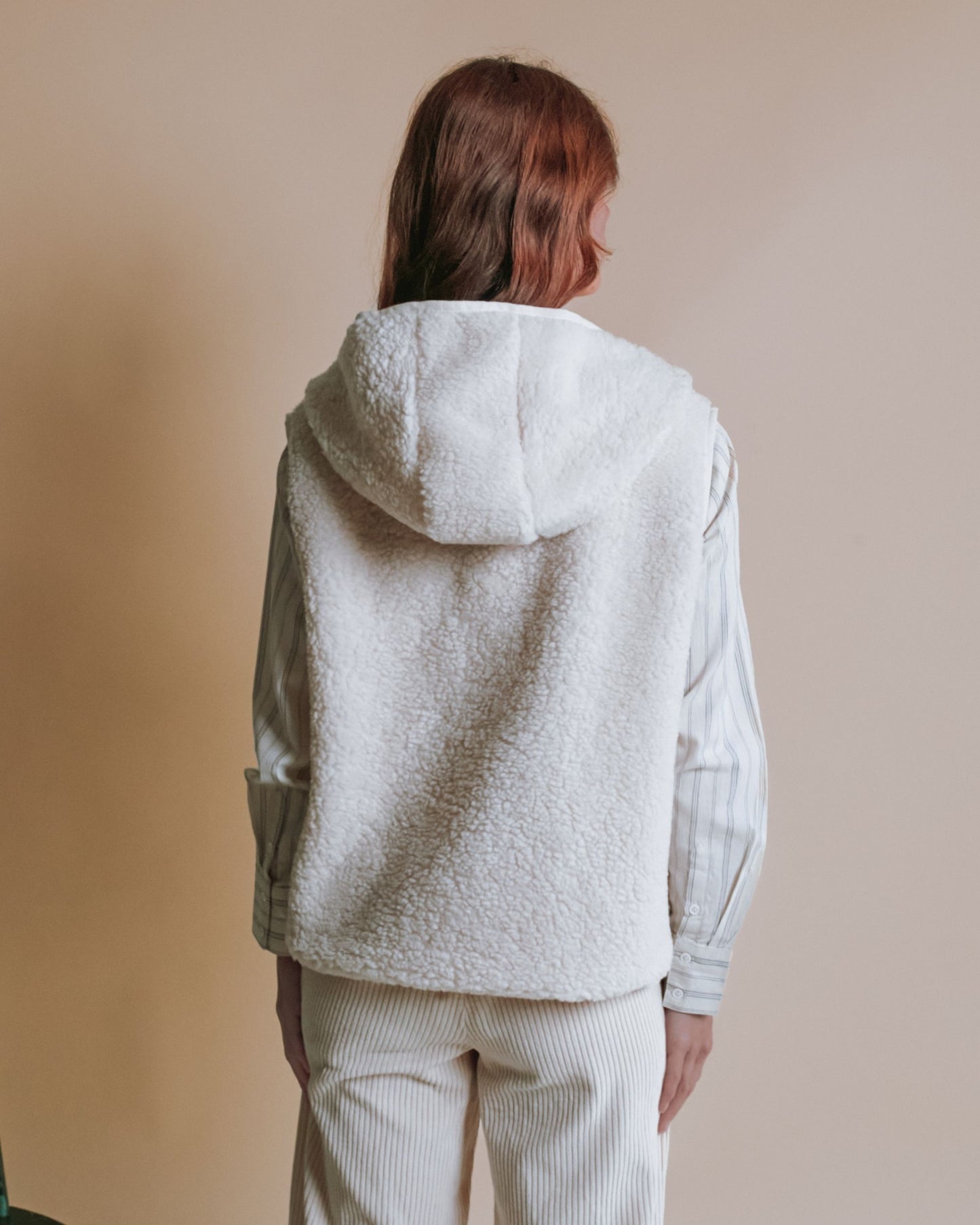 Veste sans manches à capuche - Moumoute écru