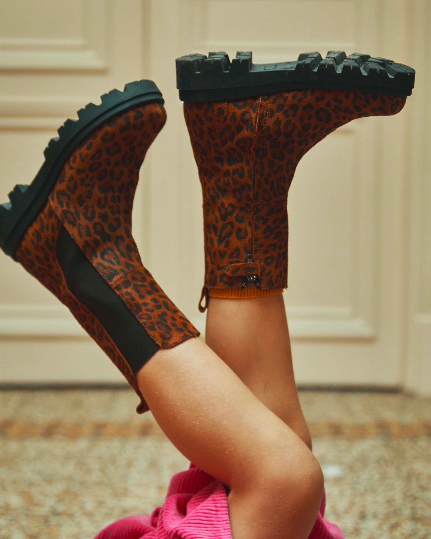Girls' brown leopard leather boots