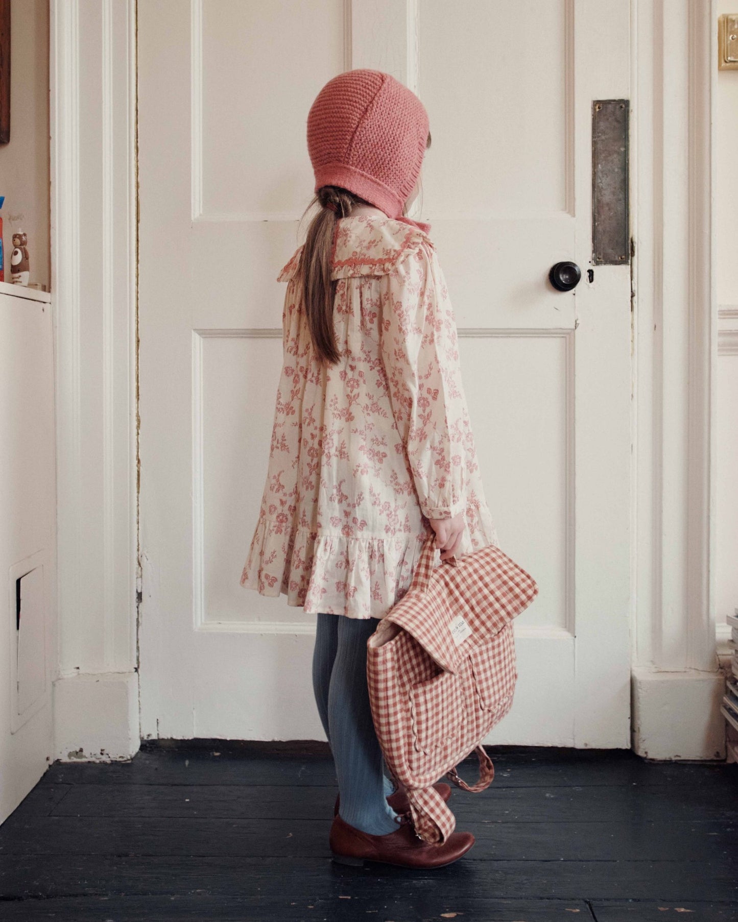 Robe - Grand col fleuri écru et rose